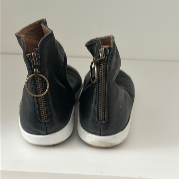 Beek Leather Black High-Top Sneakers with White Soles - Picture 7 of 8